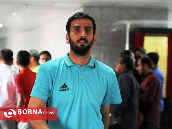 حاشیه قبل بازی استقلال تهران- خونه به خونه بابل