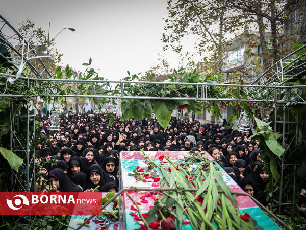 مراسم وداع با شهدای گمنام در تهران