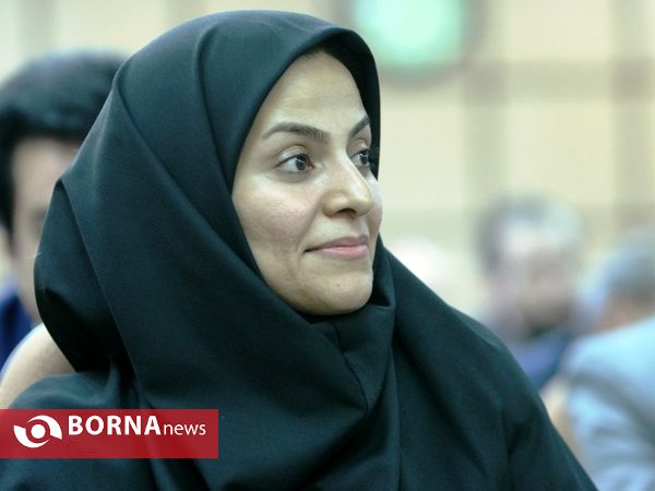 نشست هم اندیشی مدیران صنایع و واحدهای تولیدی و کشاورزی با استاندار تهران