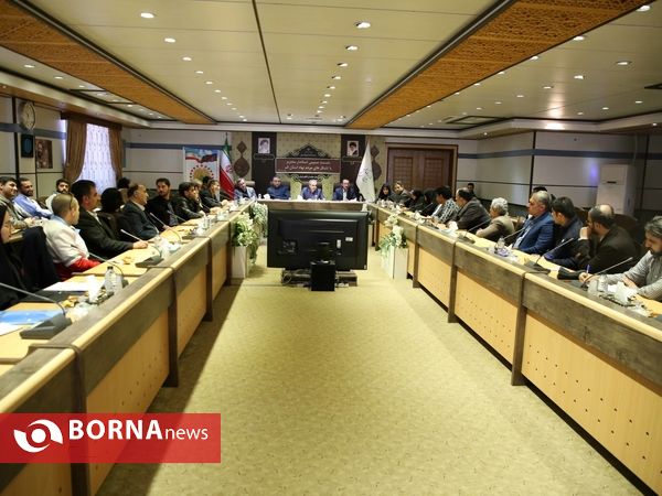 نشست دبیران سازمان های مردم نهاد با استاندار قم