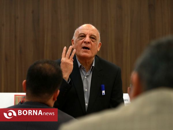 بهانه ایی برای عرض تبریک به استاد محمود مختاریان