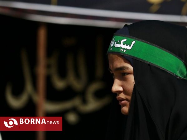 نمای نزدیک اربعینیون شلمچه