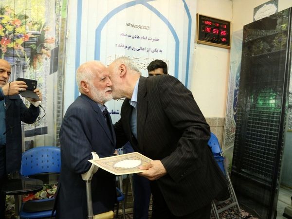 ضیافت افطاری استاندار تهران با خانواده‌های شهدای مدافع حرم