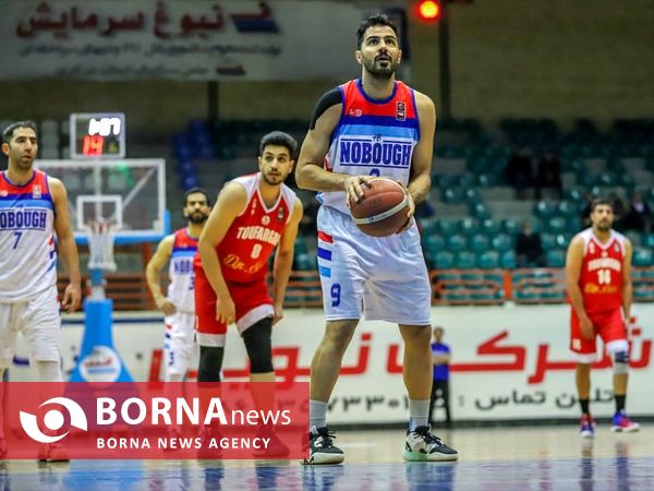 دیدار تیم های بسکتبال نبوغ - توفارقان