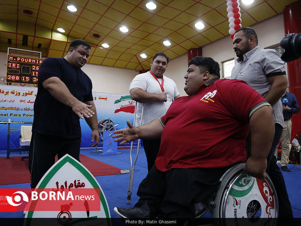 سیامند رحمان قوی ترین مرد وزنه برداری معلولین جهان