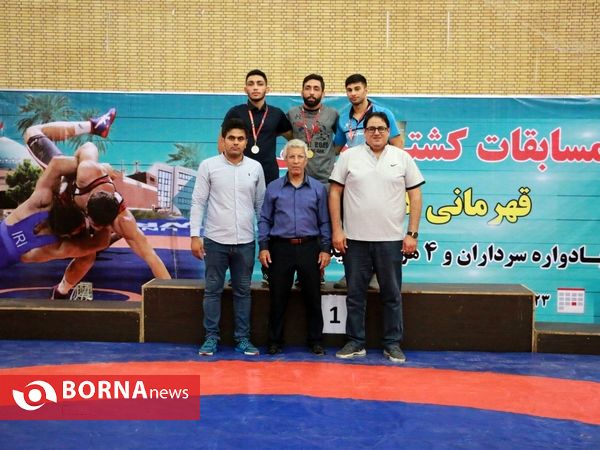 فینال و اهدای کاپ مسابقات کشتی فرنگی قهرمان کشوری در آبادان