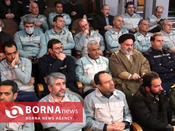 آئین رونمایی از ورق فولادی زنگ نزن در مجتمع فولاد مبارکه اصفهان