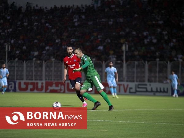 نساجی مازندران و پیکان تهران