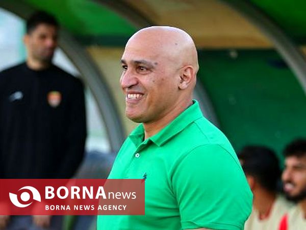 دیدار تیم های فوتبال ذوب آهن اصفهان - فولاد خوزستان