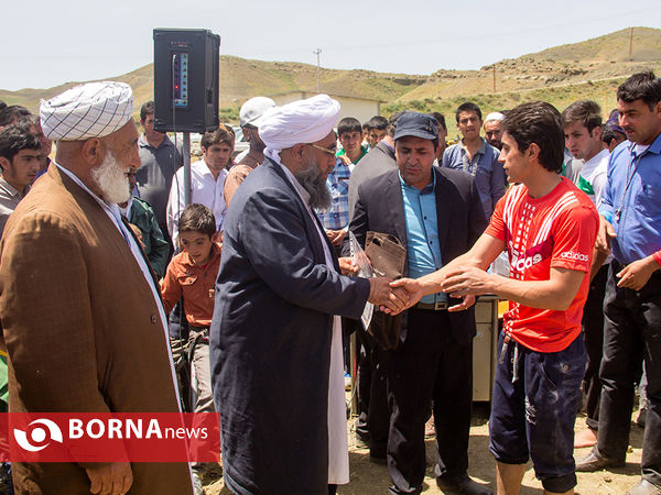 برگزاری مسابقات کشتی آلیش در روستای مرزی کلاته ابریشم بخش جرگلان