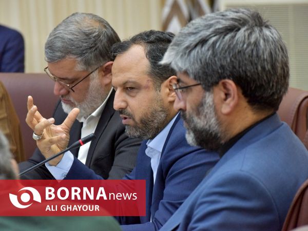 برگزاری شورای گفت‌وگوی دولت و بخش خصوصی آذربایجان غربی با حضور وزیر امور اقتصادی و دارایی