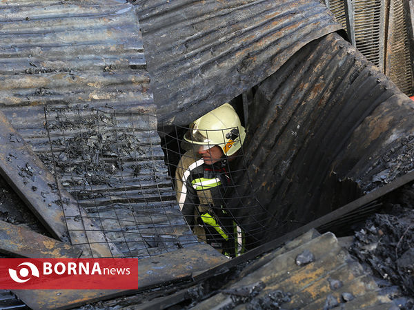آتش سوزی مجتمع تجاری مهستان