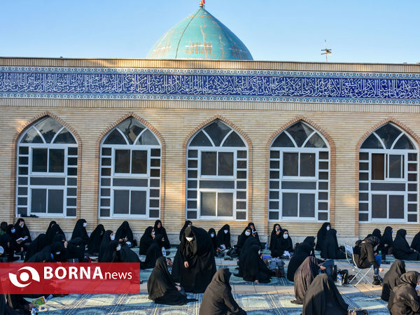 زمزمه زیارت ناحیه مقدسه در مصلی اراک