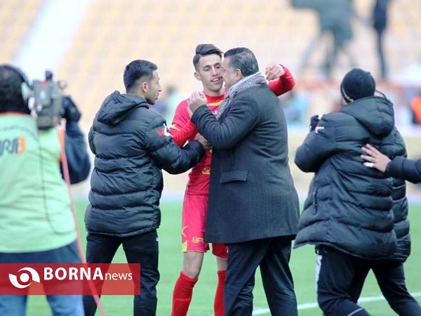 دیدار تیم های نفت تهران - استقلال تهران