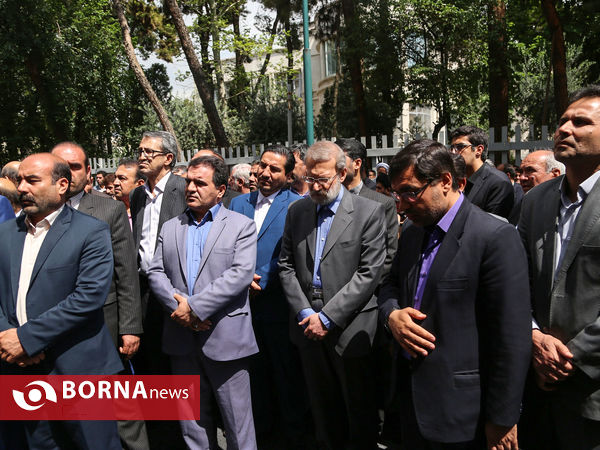 تشییع پیکر نماینده منتخب مردم مراغه و عجب‌شیر از مقابل مجلس