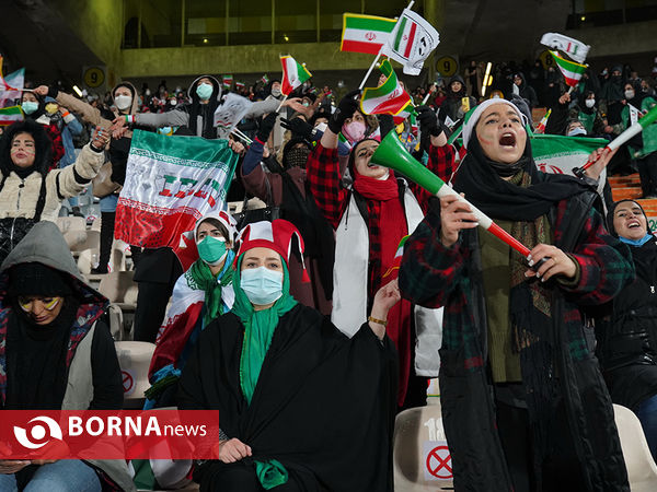 در حاشیه ورزشگاه آزادی پیش از دیدار ایران و عراق - ۲