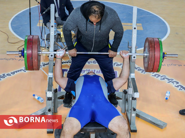 رقابت های پرس سینه قهرمانی کارگران کشور