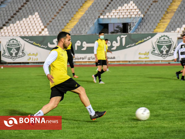تمرینات تیم فوتبال کیان اراک