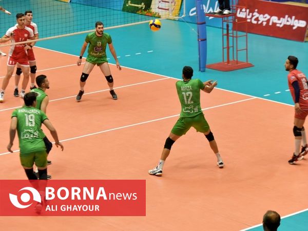 دیدار تیم های والیبال شهرداری ارومیه - لبنیات هراز آمل