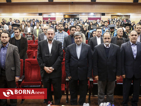 جشن فارغ التحصیلان دانشکده خبر‎