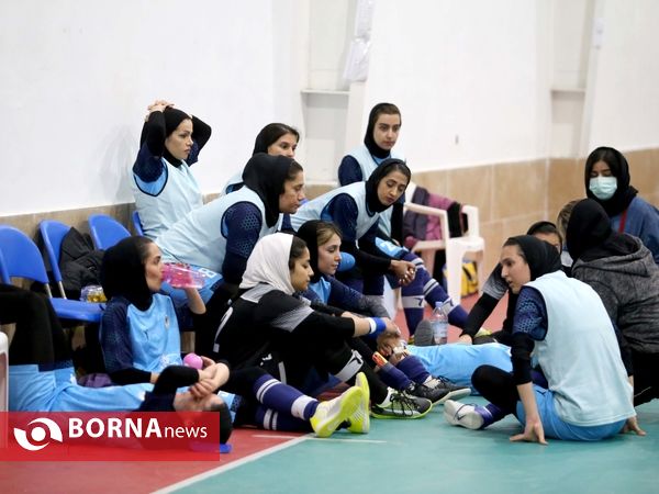 مسابقات فوتسال بانوان جام رمضان در ساری