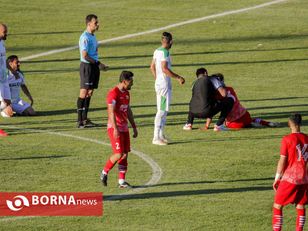 دیدار تیم های فوتبال آلومینیوم اراک-تراکتور سازی تبریز