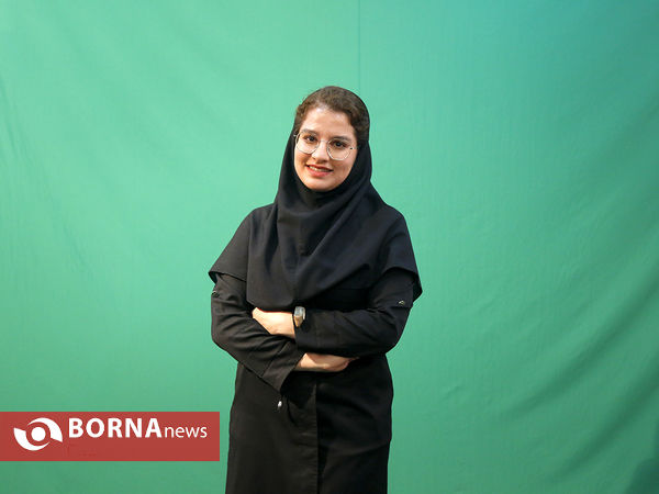 فاطمه بابکان - مترجم و خبرنگار سرویس فضای مجازی