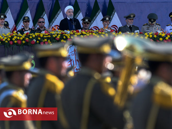 رژه نیروهای مسلح ارتش جمهوری اسلامی ایران