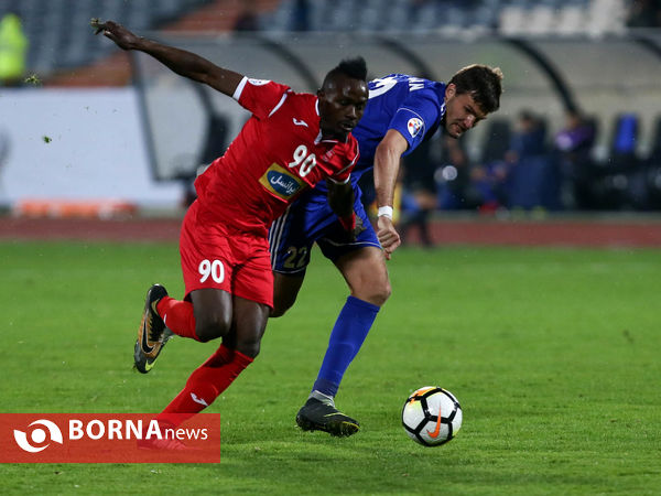 دیدار تیم های فوتبال  پرسپولیس- نسف قارشی ازبکستان
