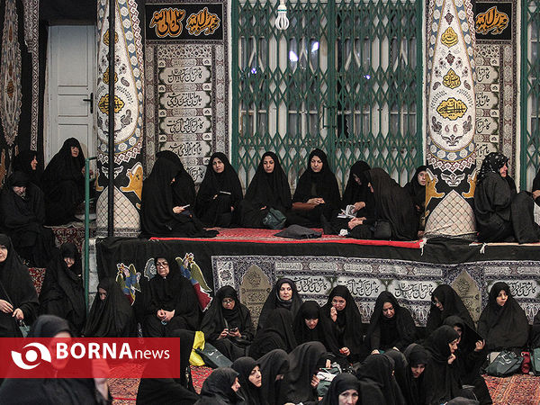 عزاداری ایام فاطمیه در حسینیه سادات اخوی