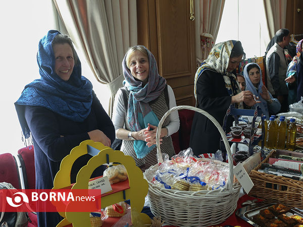 بازارچه خیریه انجمن همسران دیپلمات‌های وزارت امور خارجه