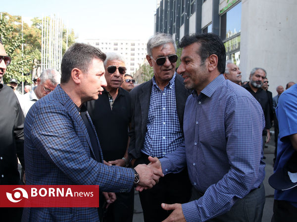 تشییع پیکر جعفر کاشانی پیشکسوت فوتبال