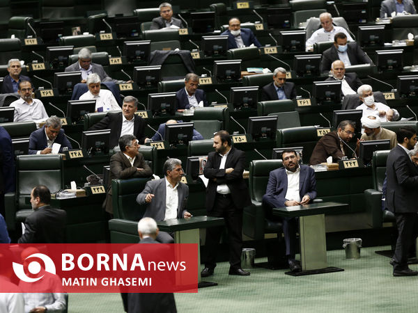 جلسه علنی مجلس برای بررسی استیضاح وزیر صمت