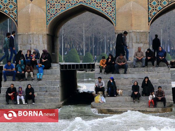 زاینده رود در بهار