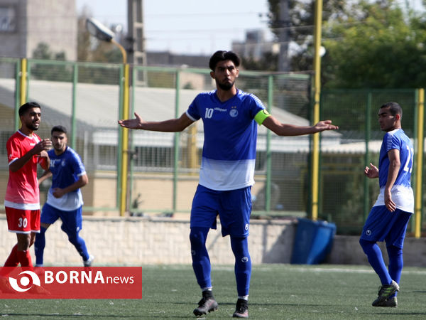 دیدار تیم های فوتبال امید استقلال- پرسپولیس