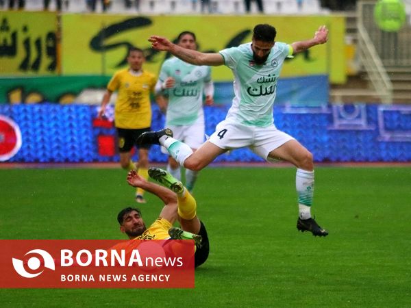 دیدار تیم های ذوب آهن - سپاهان 