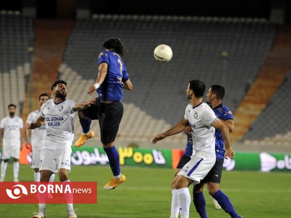 دیدار تیم های فوتبال استقلال- گل گهر سیرجان