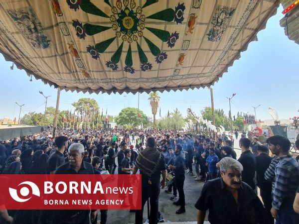 عزاداری مردم کرمان در روز تاسوعا حسینی