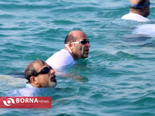 حضور دو شناگر کرمانی درنوزدهمین دوره شنای جانبازان در خلیج فارس