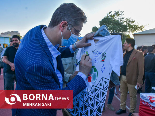 آیین افتتاحیه اولین دوره مسابقات مینی فوتبال روستایی و عشایری