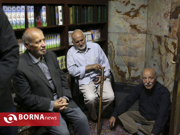 مراسم تشییع پیکر اسدالله عسگراولادی