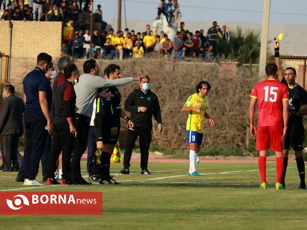 دیدار تیم های فوتبال صنعت نفت - فولاد