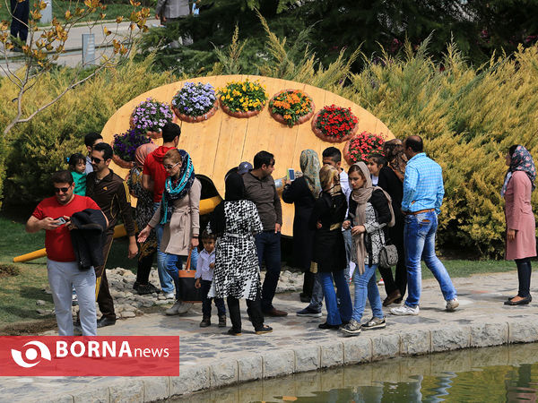 باغ گلها در فصل بهار اصفهان