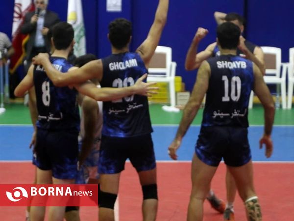 دیدار تیم های والیبال ابریشم لاهیجان _ تالار افرند شیرکوه رودبار