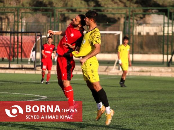 دیدار تیم‌های فوتبال سپیدرود رشت _ اترک بجنورد