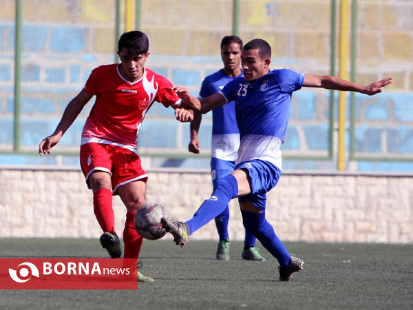 دیدار تیم های فوتبال امید استقلال- پرسپولیس
