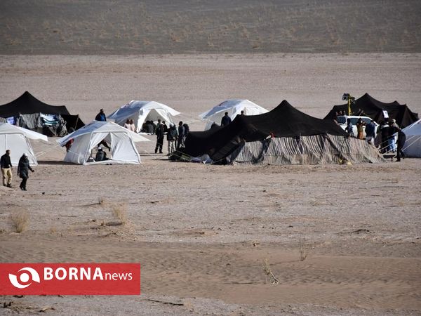 همایش کویرنوردی در نصرت آباد (کویر لوت)