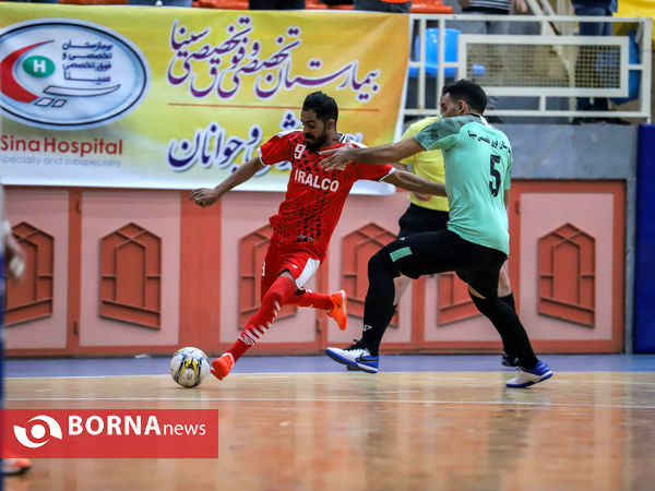 رقابت های فوتسال کارگری اراک