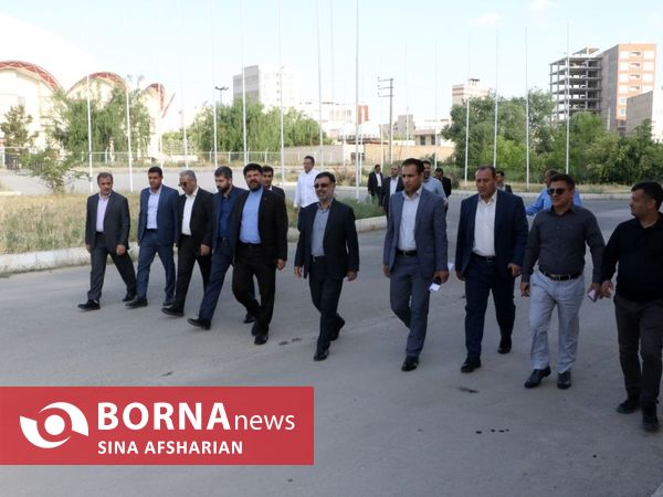 بازدید میدانی معاونین استاندار و مدیران استانی از مجموعه‌های محل برگزاری مسابقات والیبال مردان آسیا در ارومیه