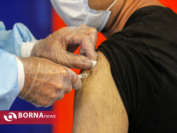 واکسیناسیون پرسنل درمان استان مرکزی